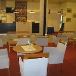 실버 비치 게스트하우스 자르마디