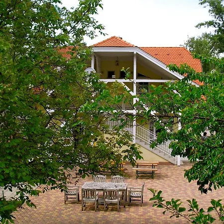 بيت ضيافة Silver 4*