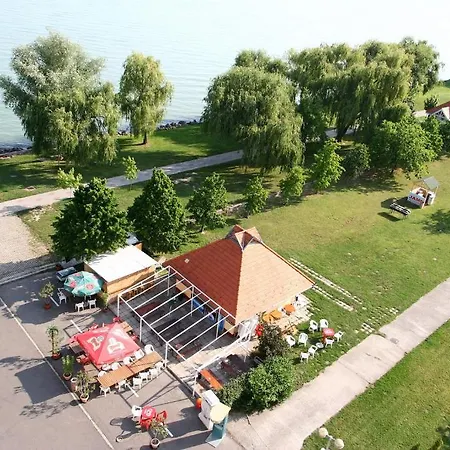Silver Beach 4*