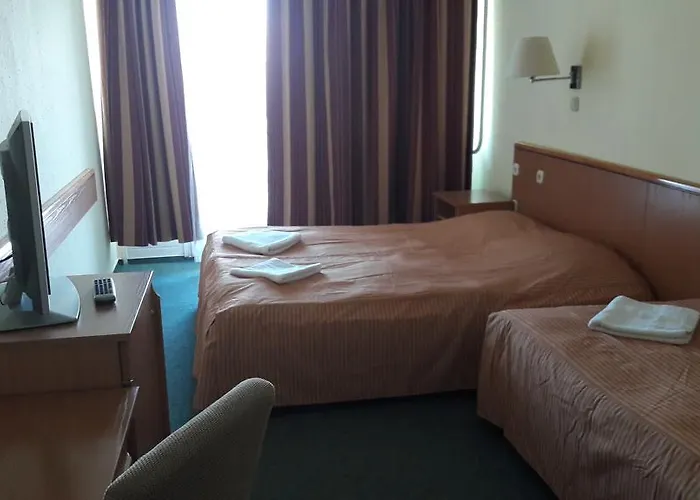 Silver ゲストハウス 4*